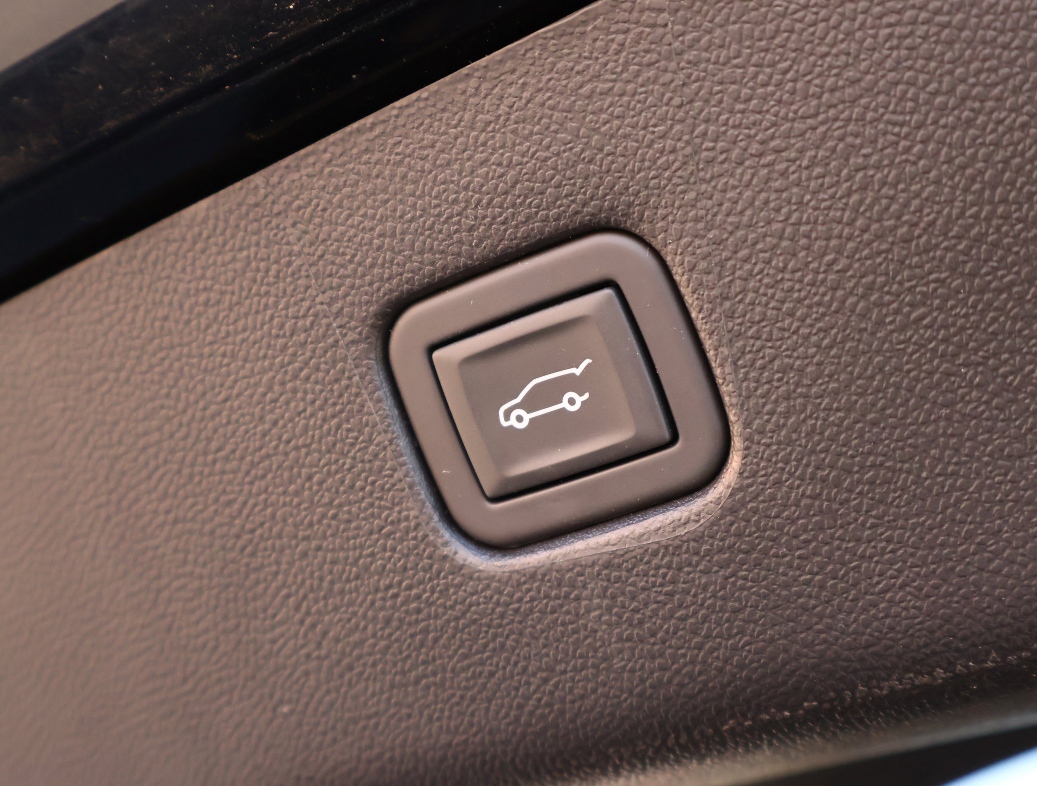 Certified 2024 Chevrolet Blazer LT w/ Convenience Package image 23