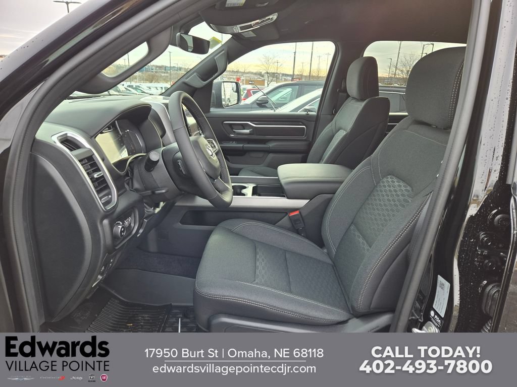 New 2026 RAM 1500 Big Horn AWD/4WD image 12