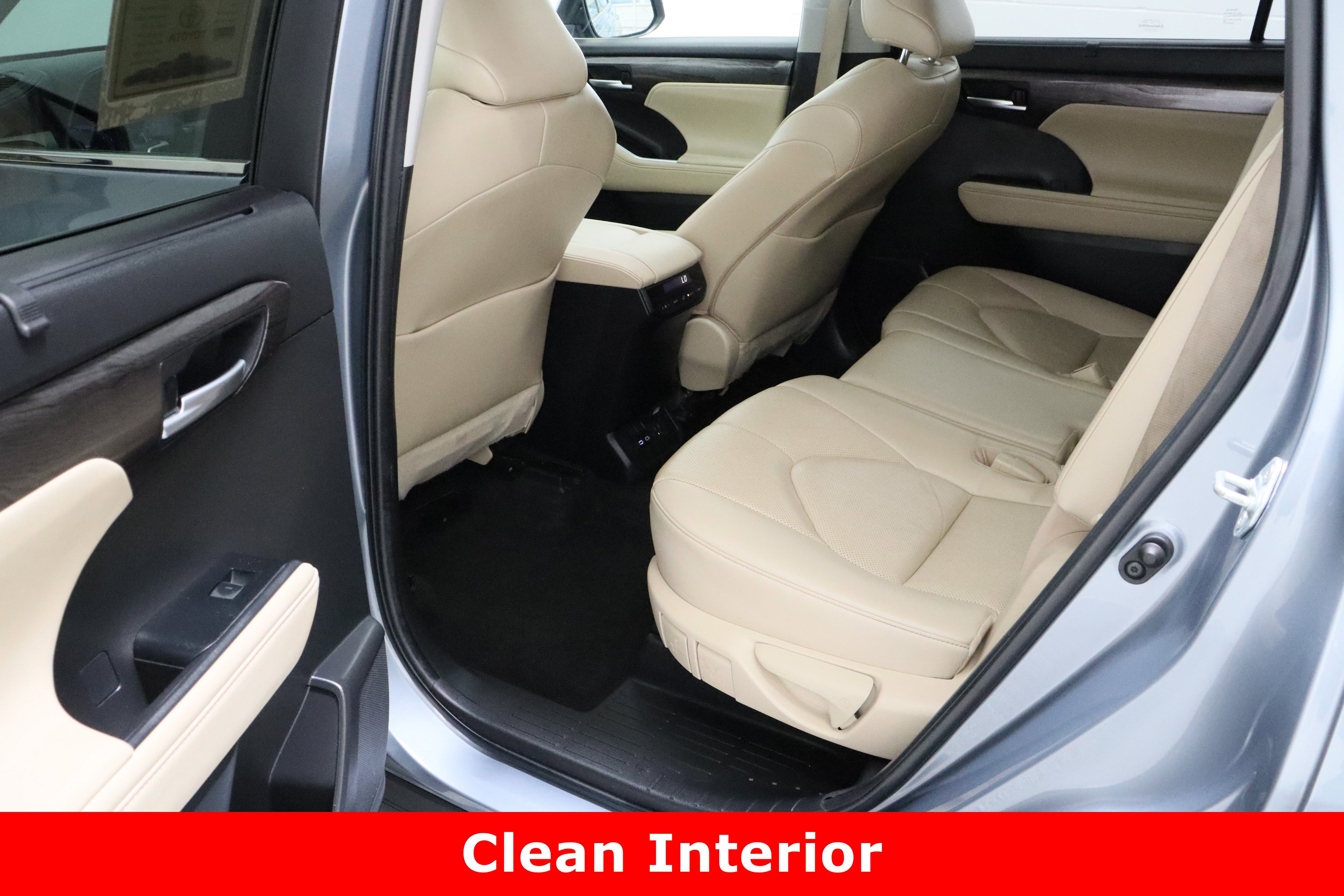 Used 2023 Toyota Highlander Limited image 29