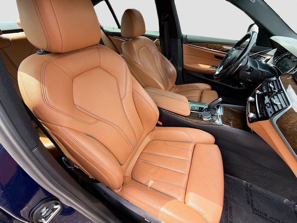 Used 2018 BMW 530e image 13