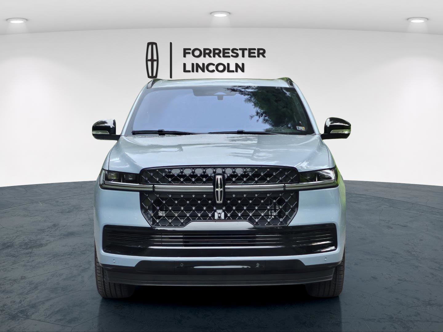 New 2025 Lincoln Navigator L Reserve w/ Jet Appearance Package image 8
