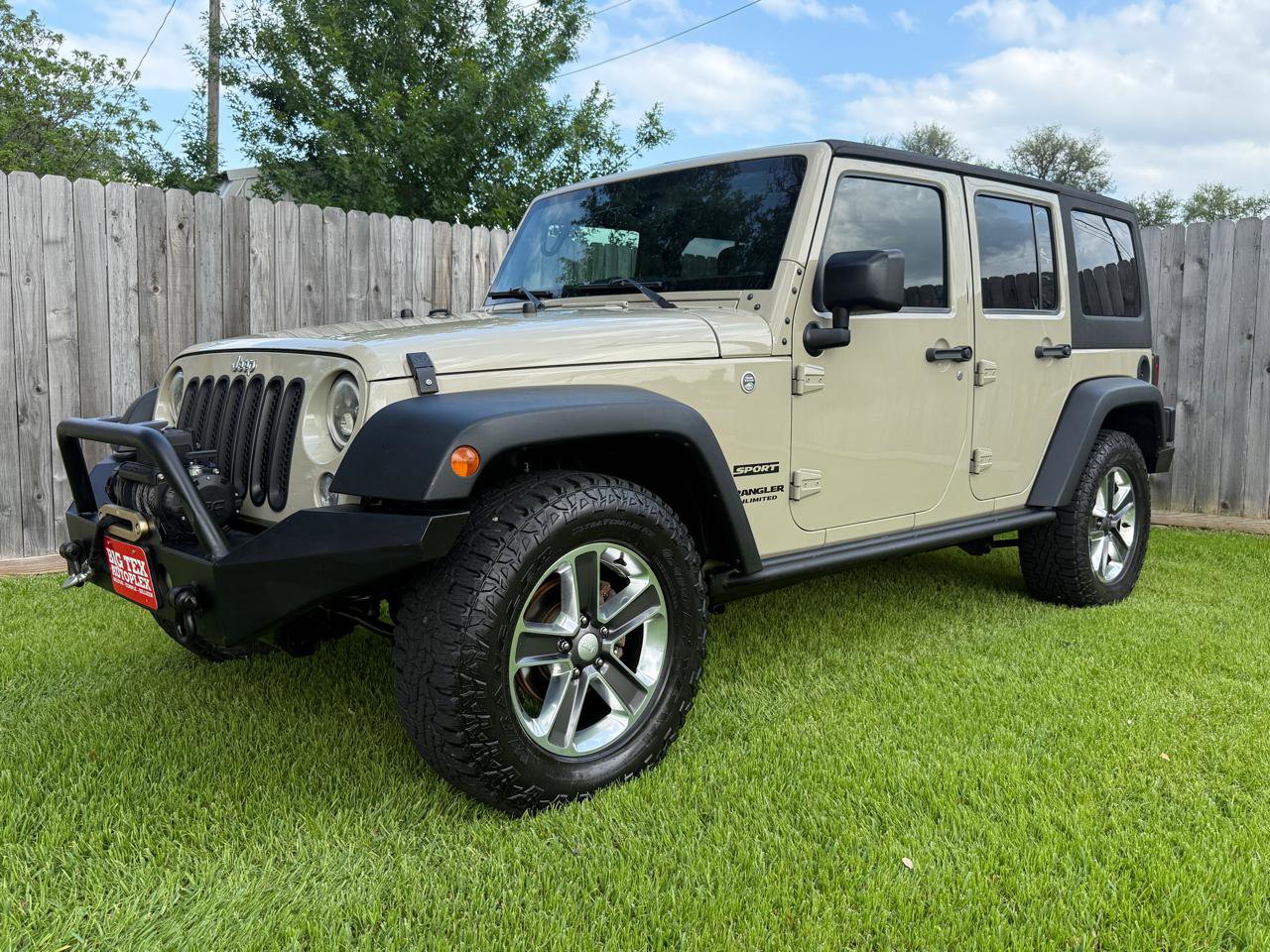 Used 2017 Jeep Wrangler Unlimited Sport image 31