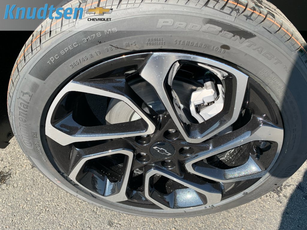New 2026 Chevrolet Trax RS w/ Driver Confidence Package FWD image 9