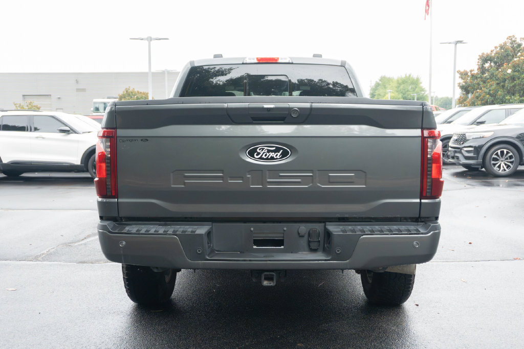 Used 2025 Ford F150 XLT w/ Equipment Group 302A MID AWD/4WD image 9