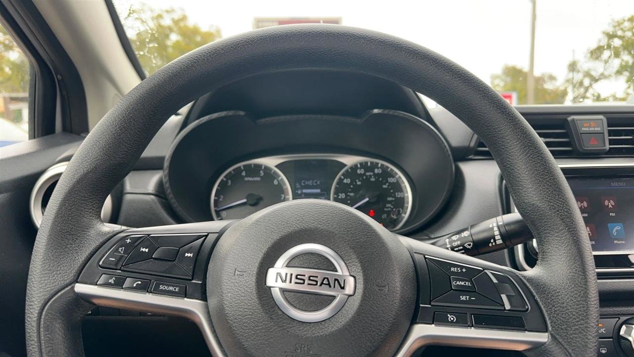 Used 2021 Nissan Versa S image 35