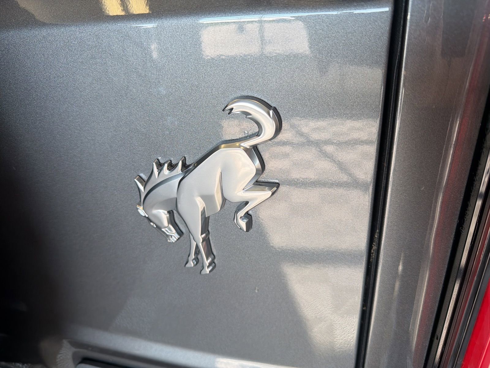 Used 2025 Ford Bronco Badlands image 7