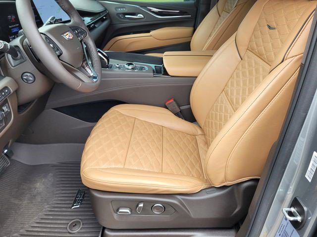 Certified 2024 Cadillac Escalade Sport w/ Touring Package AWD/4WD image 20