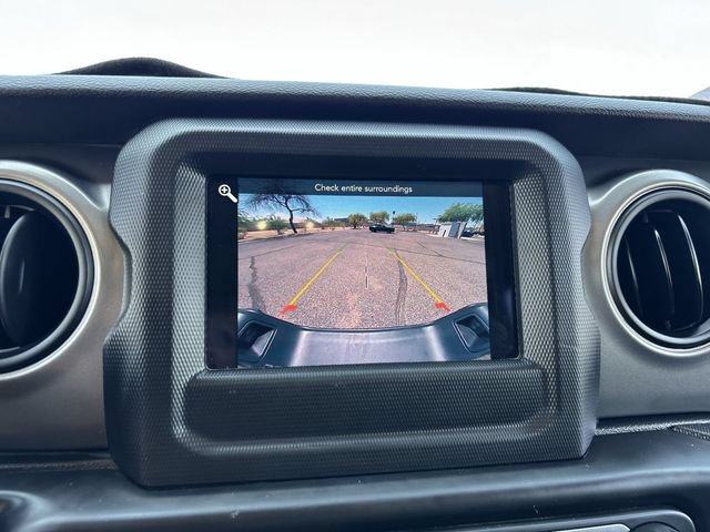 Used 2021 Jeep Gladiator Sport AWD/4WD image 23