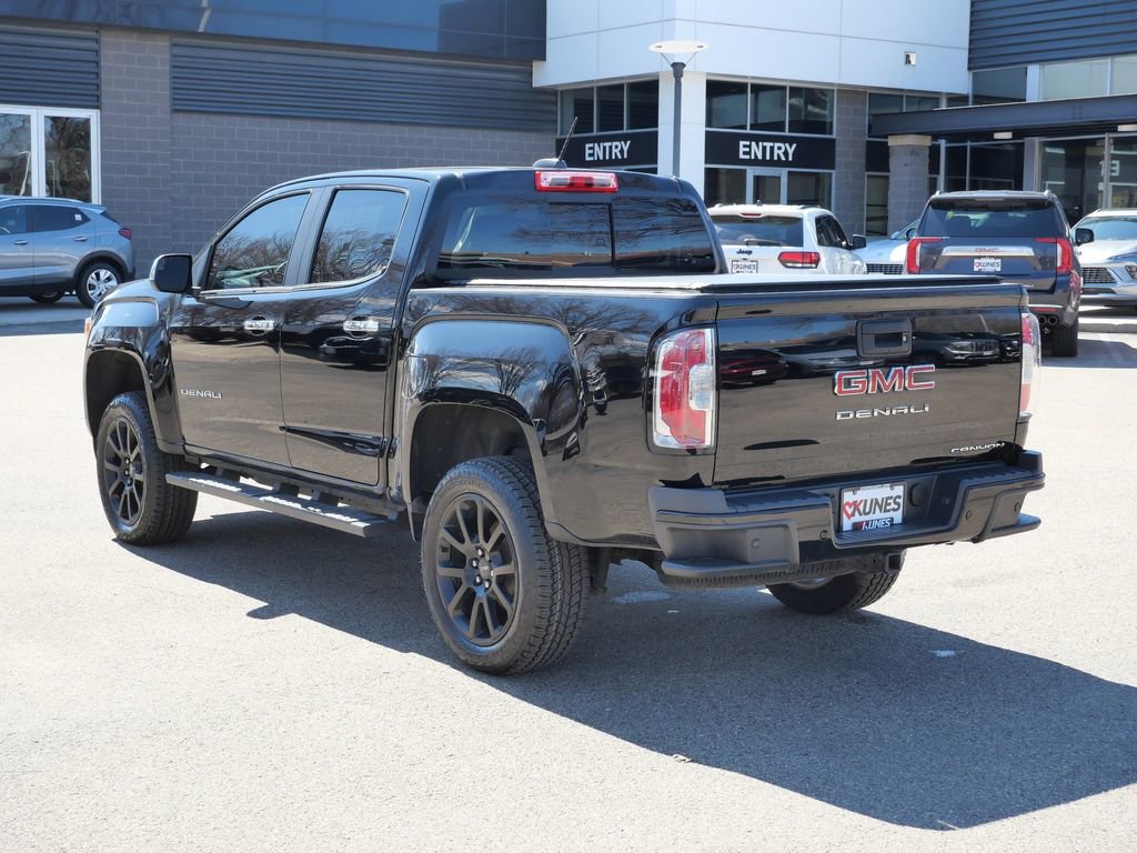 Used 2022 GMC Canyon Denali w/ Denali Black Edition Package image 7