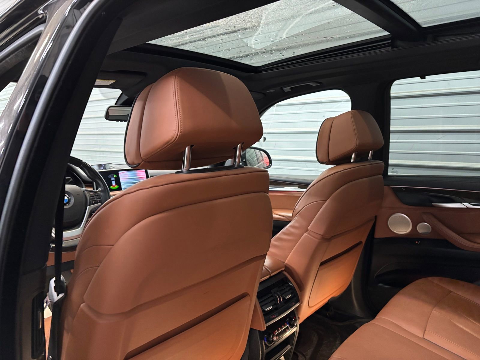 Used 2017 BMW X5 xDrive50i image 25