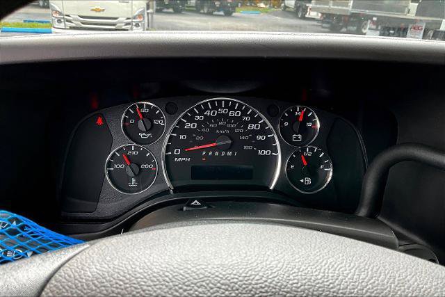 New 2025 Chevrolet Express 2500 Extended w/ Driver Convenience Package RWD image 17