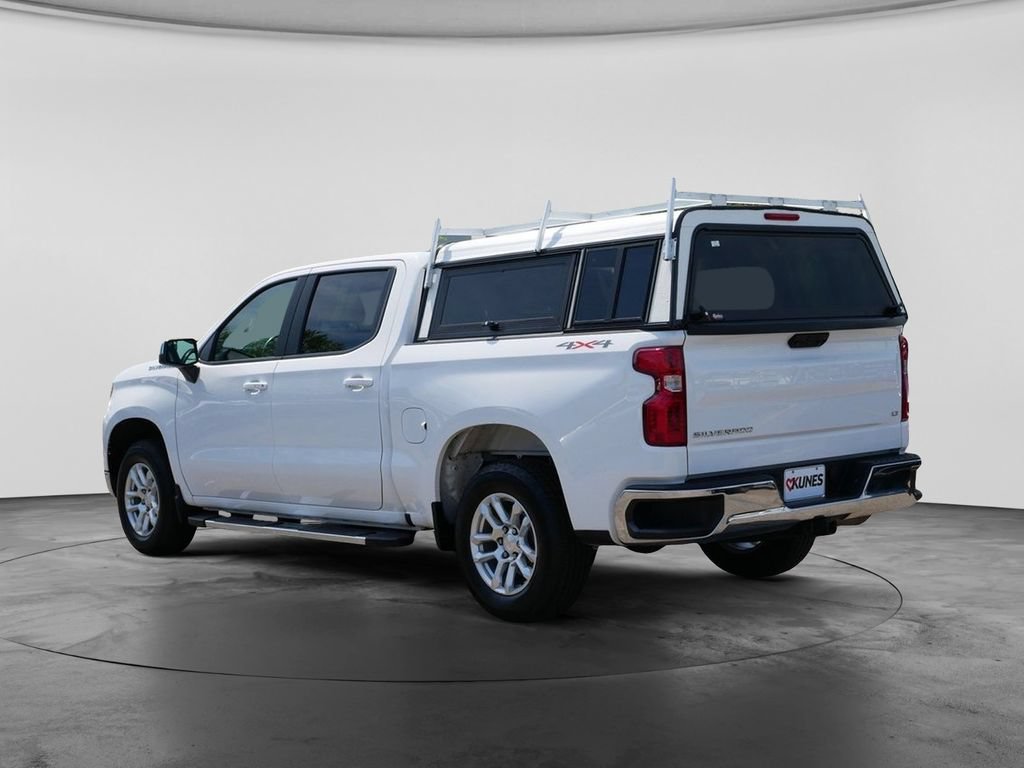 Used 2024 Chevrolet Silverado 1500 LT AWD/4WD image 8