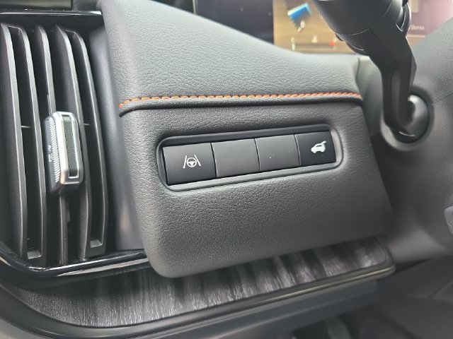 New 2026 Nissan Armada PRO-4X AWD/4WD image 36