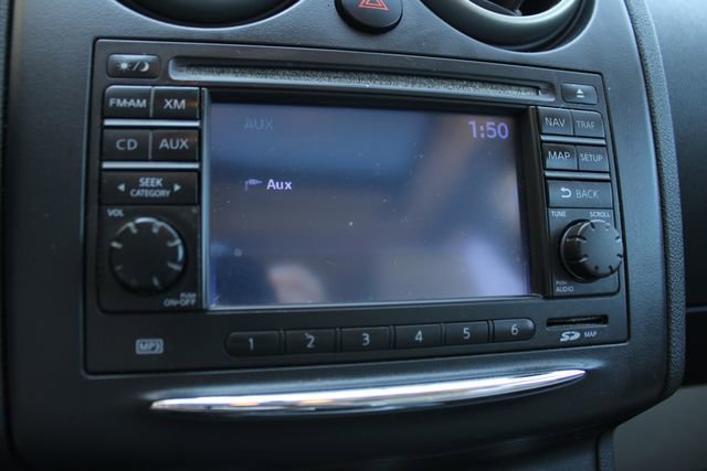 Used 2011 Nissan Rogue SV w/ Premium Pkg AWD/4WD image 14