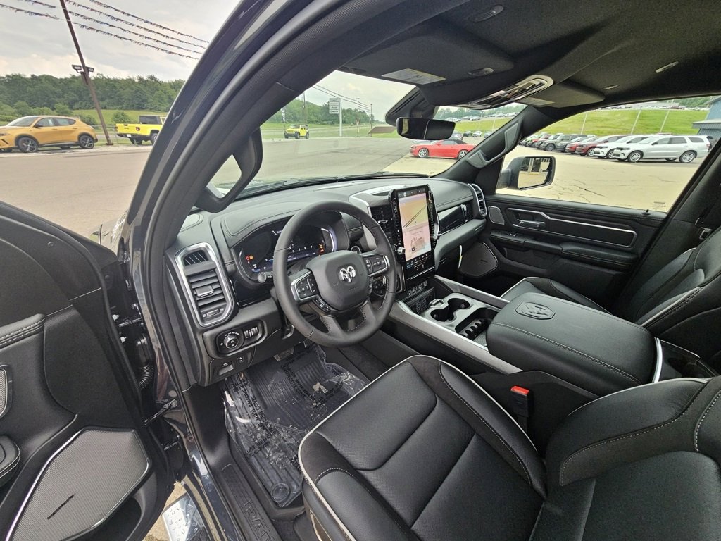 New 2025 RAM 1500 Laramie image 22
