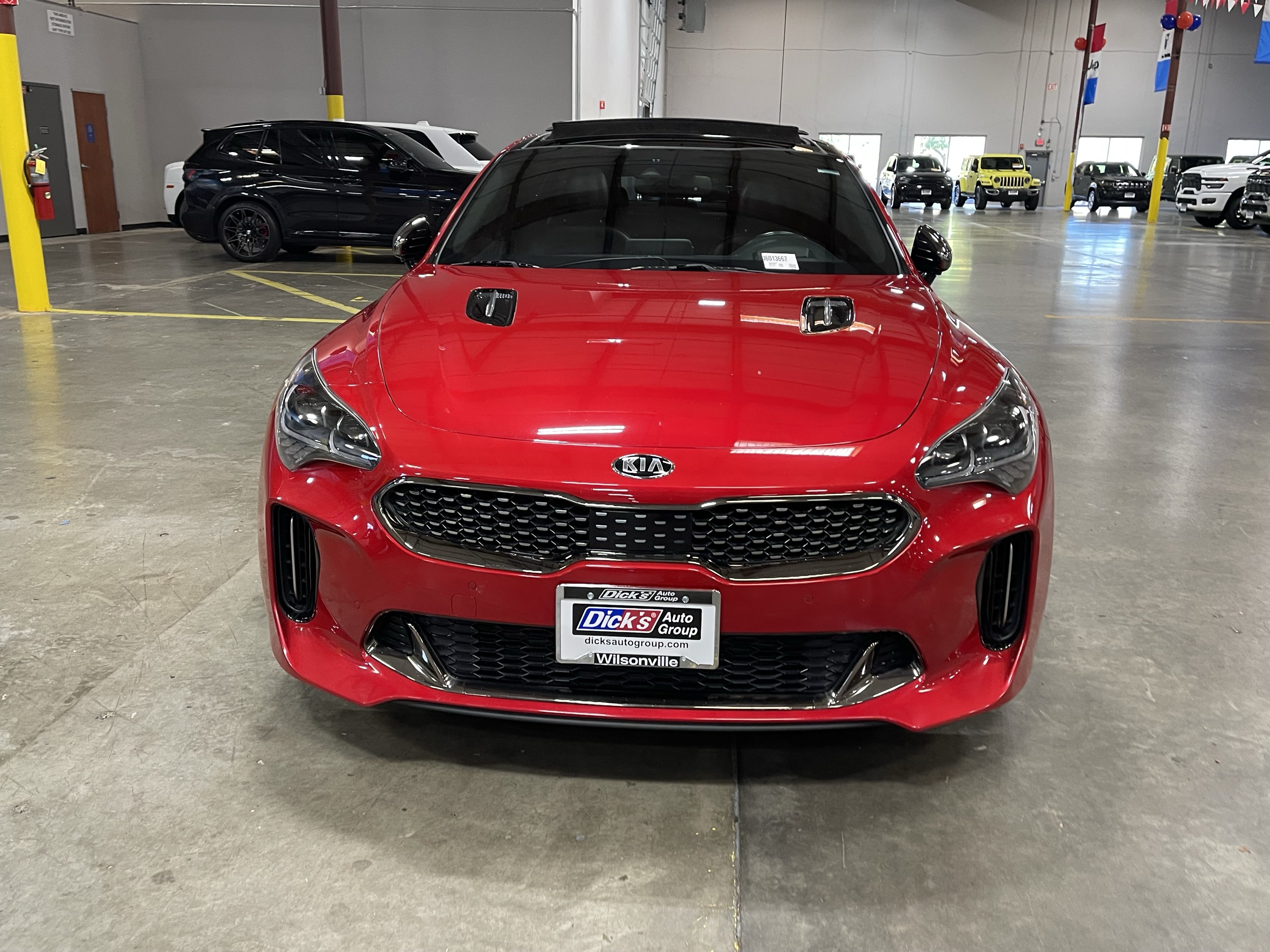Used 2018 Kia Stinger GT2 AWD/4WD image 8