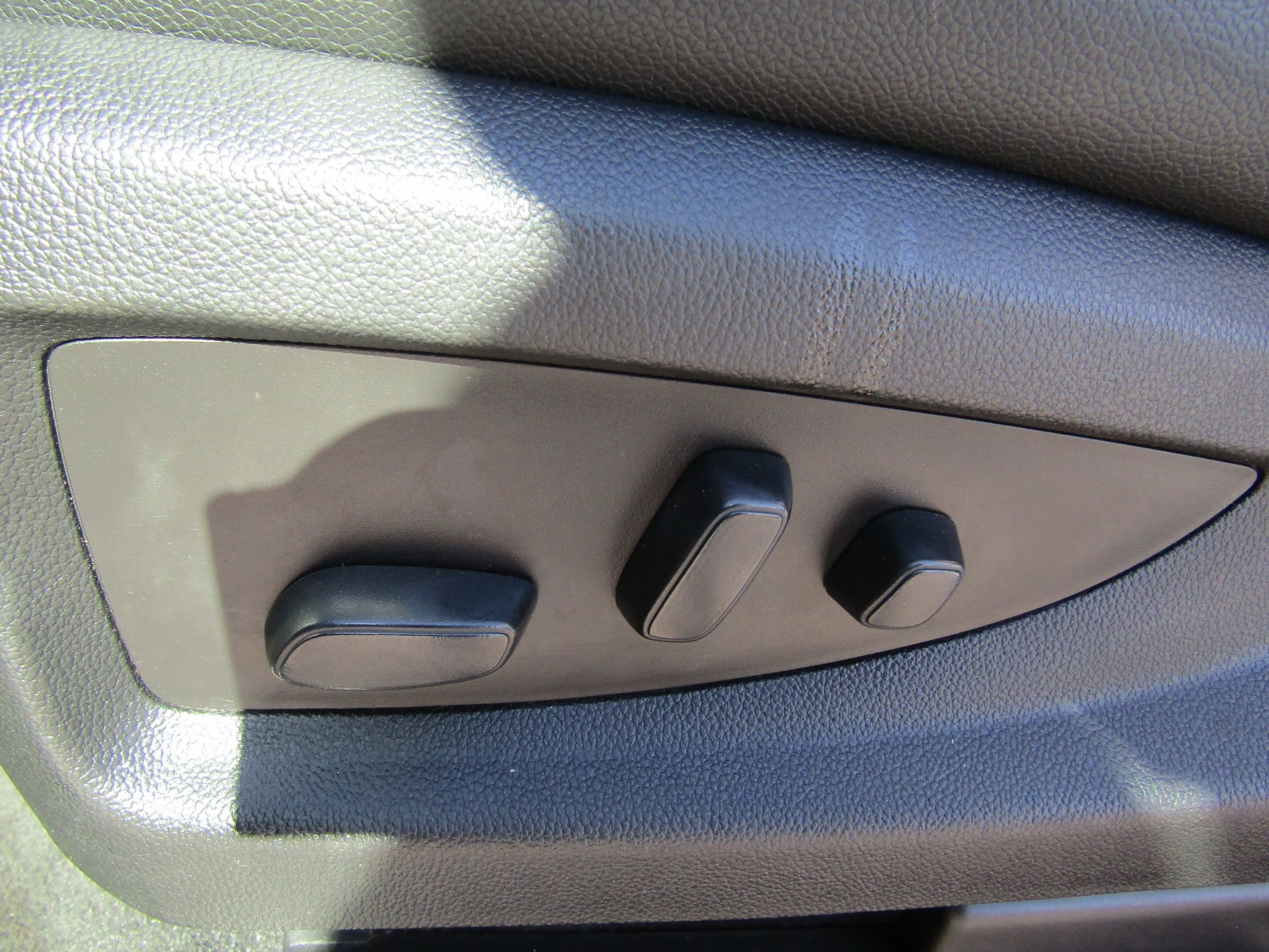 Used 2020 Chevrolet Tahoe LT image 21