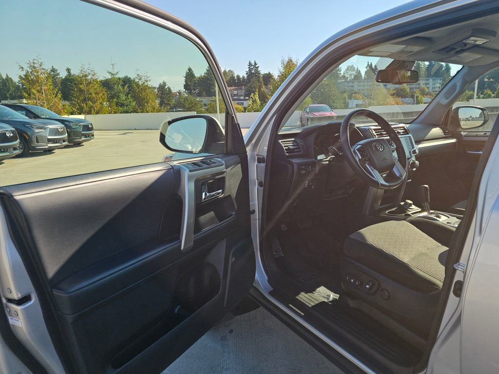Used 2024 Toyota 4Runner SR5 image 22