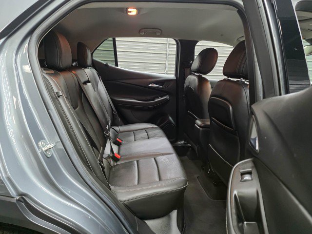 Used 2022 Buick Encore GX Essence FWD image 17