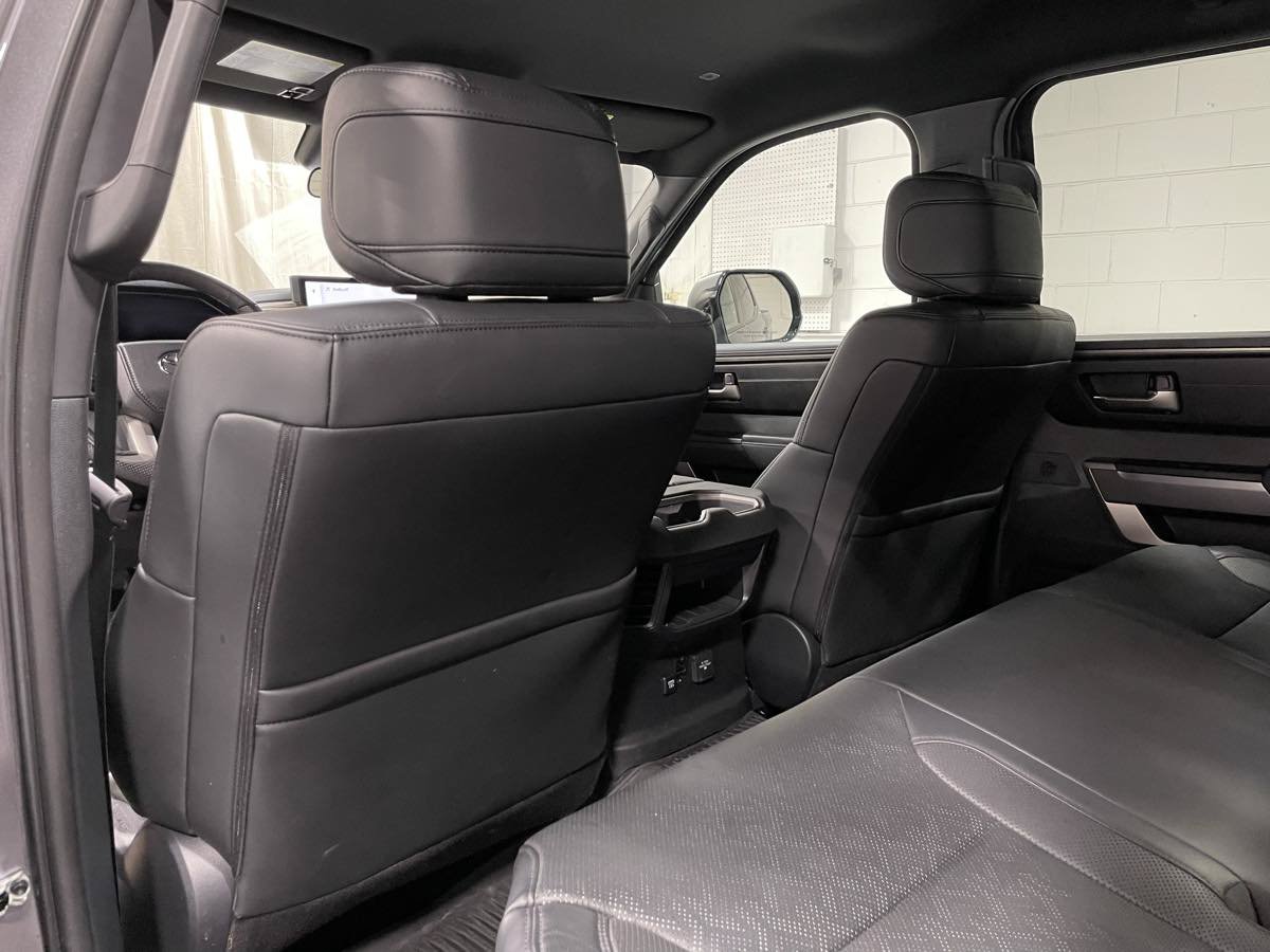 Used 2025 Toyota Tundra SR5 w/ SR5 Premium Package AWD/4WD image 15