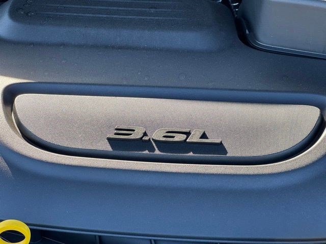 New 2026 Chrysler Pacifica Limited w/ S Appearance Package image 37