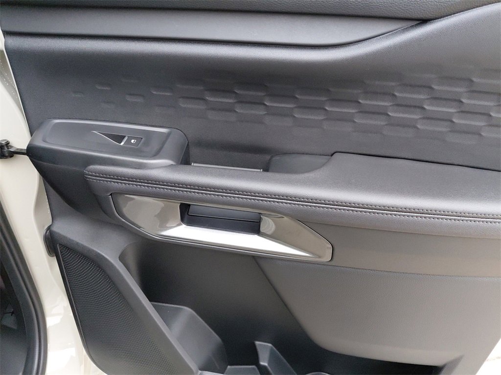 New 2025 Ford Ranger XLT w/ Equipment Group 301A High image 21