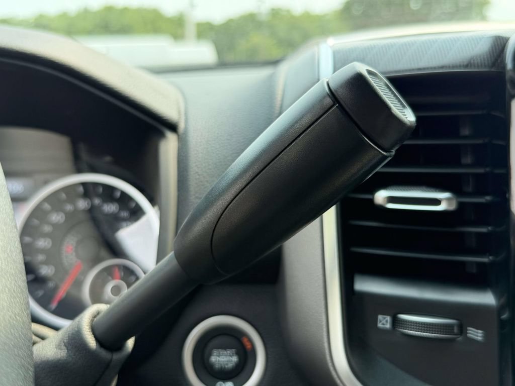 New 2026 RAM 2500 Big Horn AWD/4WD image 19