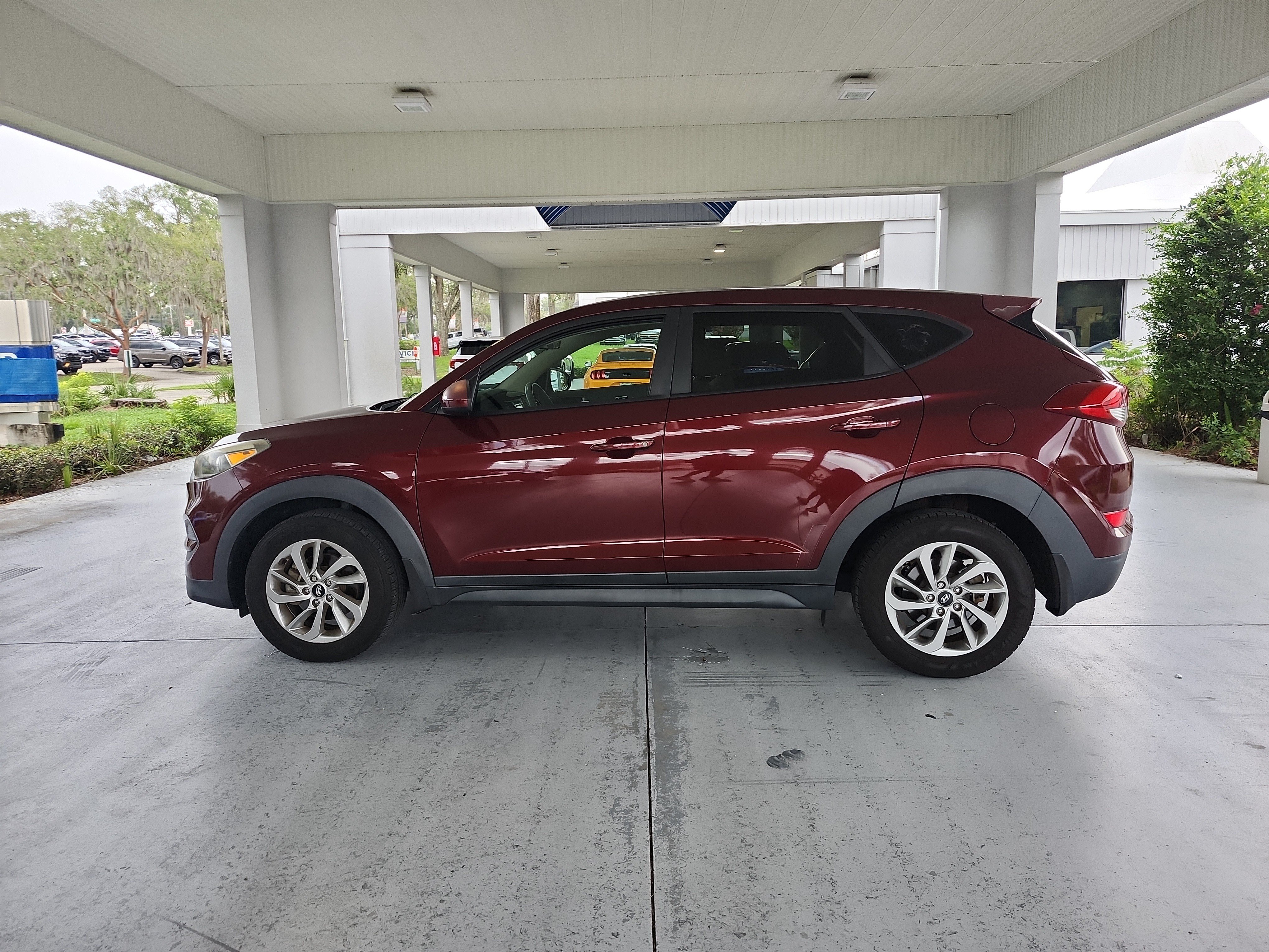 Used 2018 Hyundai Tucson SE FWD image 2