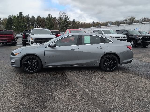 Used 2024 Chevrolet Malibu LT w/ Sport Edition FWD image 3