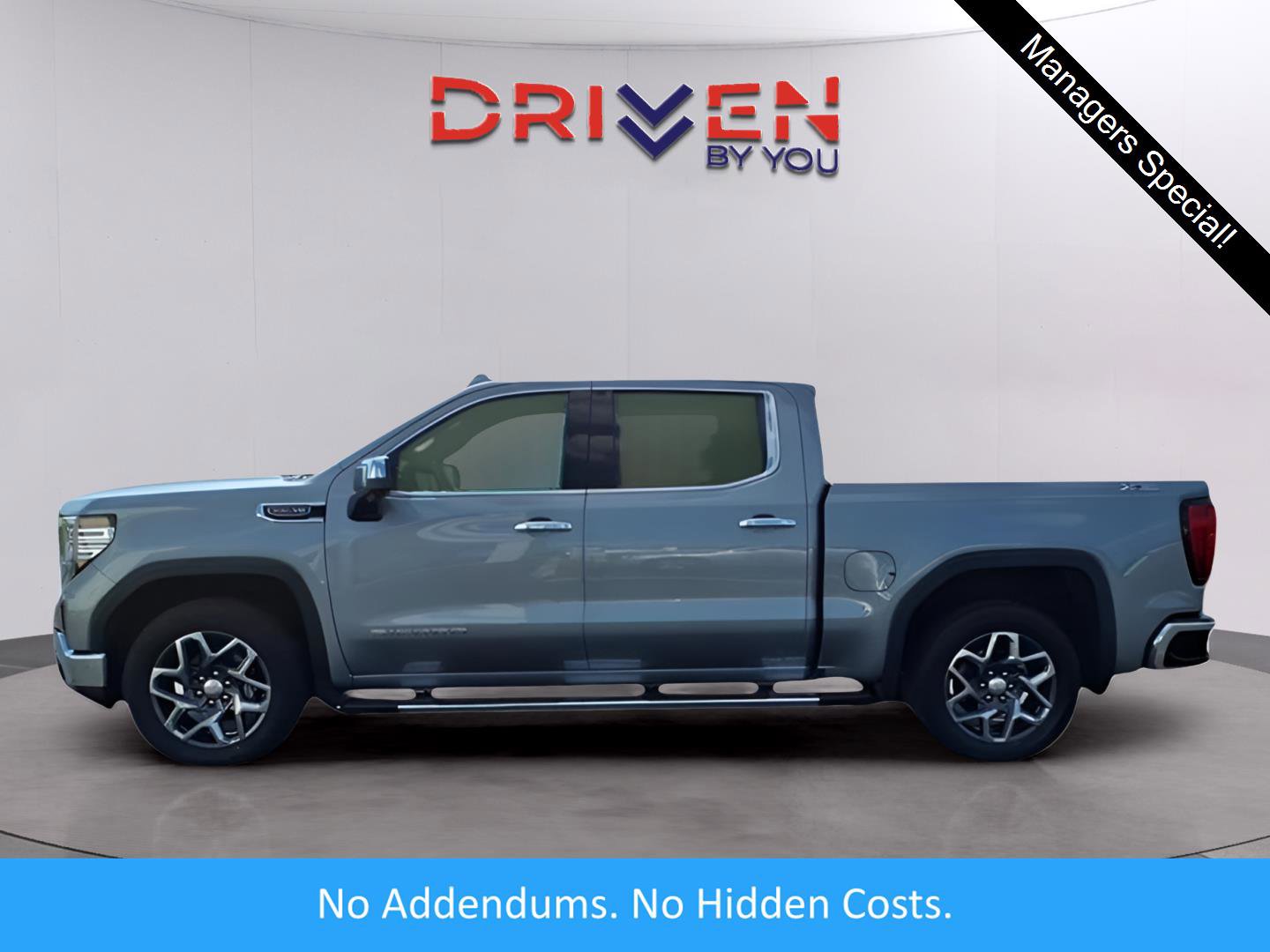 Used 2024 GMC Sierra 1500 SLT w/ SLT Premium Plus Package