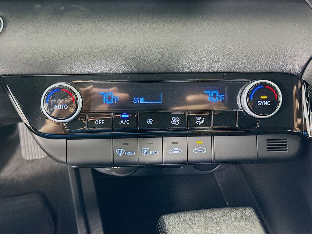 New 2026 Hyundai Elantra Blue image 13