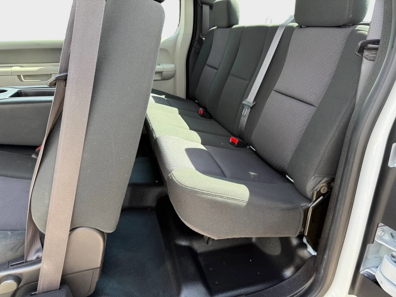 Used 2012 Chevrolet Silverado 1500 W/T image 8