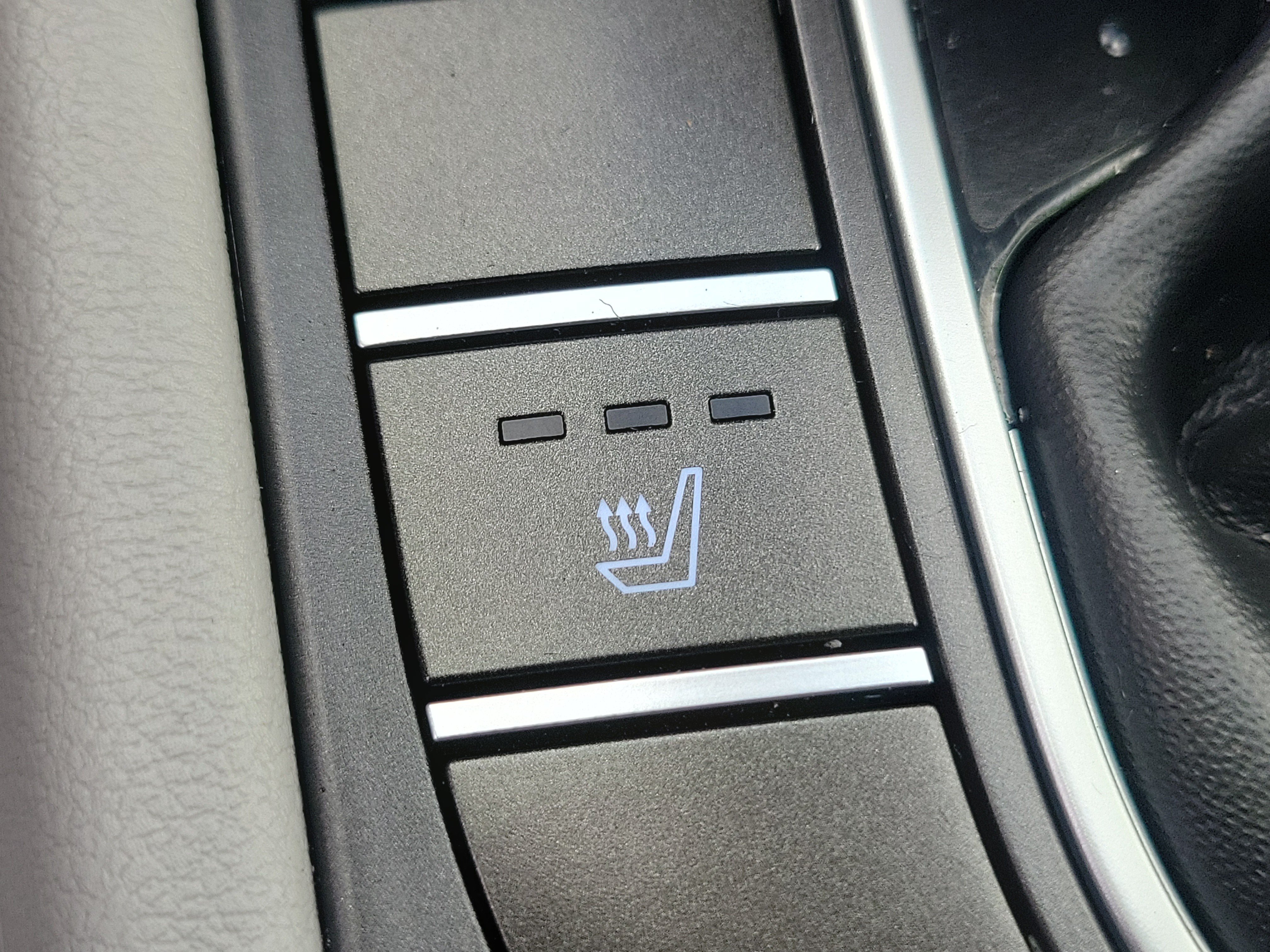 Certified 2026 Hyundai Kona SEL Sport FWD image 18