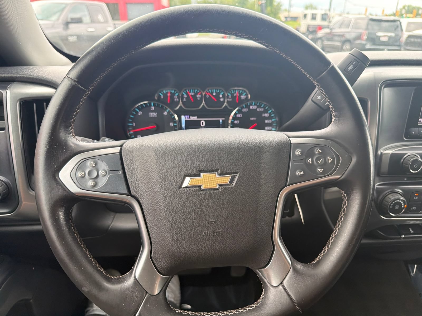 Used 2015 Chevrolet Silverado 1500 LT AWD/4WD image 16