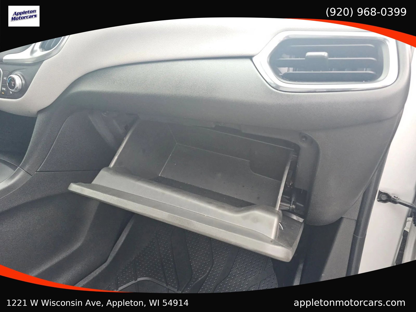 Used 2021 Chevrolet Equinox LT image 27