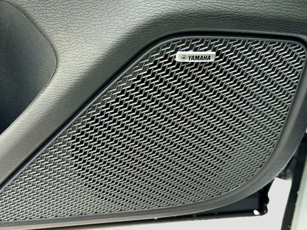 New 2026 Mitsubishi Outlander ES image 19