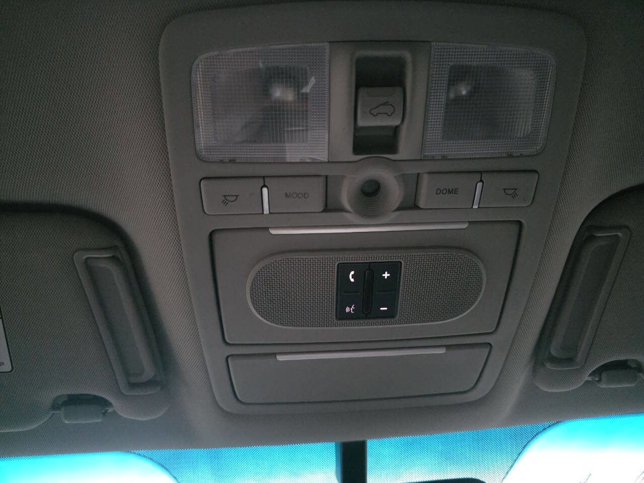 Used 2012 Hyundai Veracruz Limited image 22