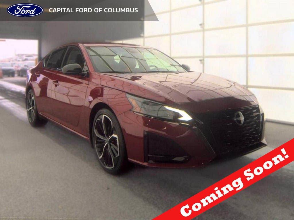Used 2023 Nissan Altima 2.5 SR