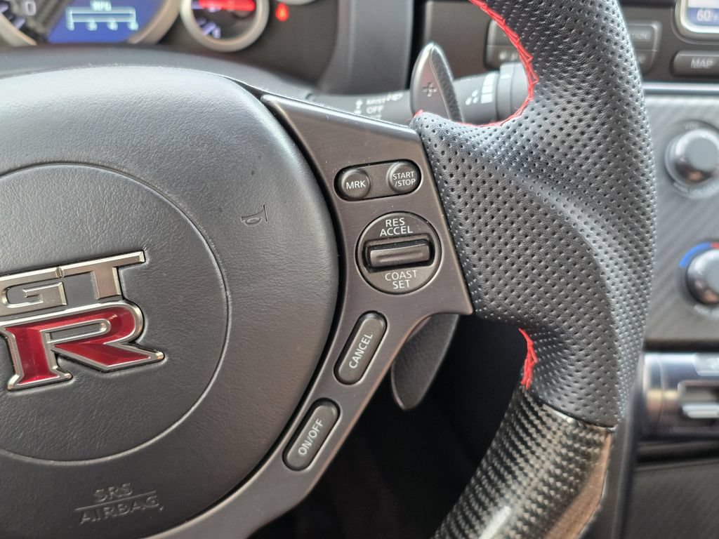 Used 2015 Nissan GT-R Black Edition AWD/4WD image 35
