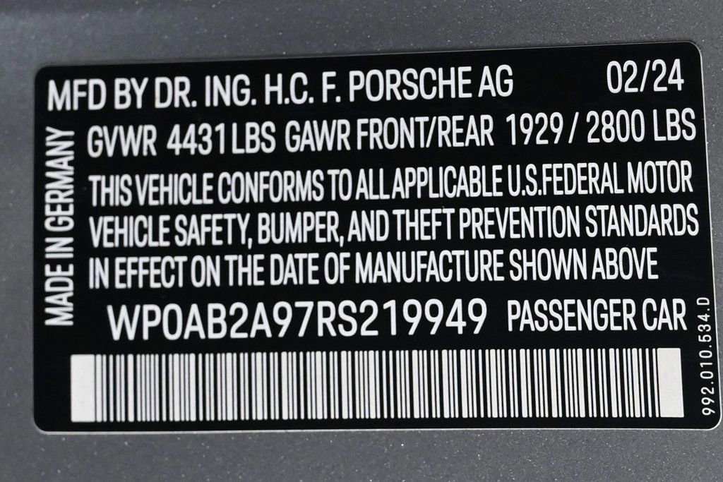 Certified 2024 Porsche 911 Carrera 4S image 32
