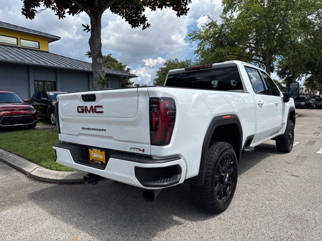 Used 2025 GMC Sierra 2500 AT4 AWD/4WD image 7