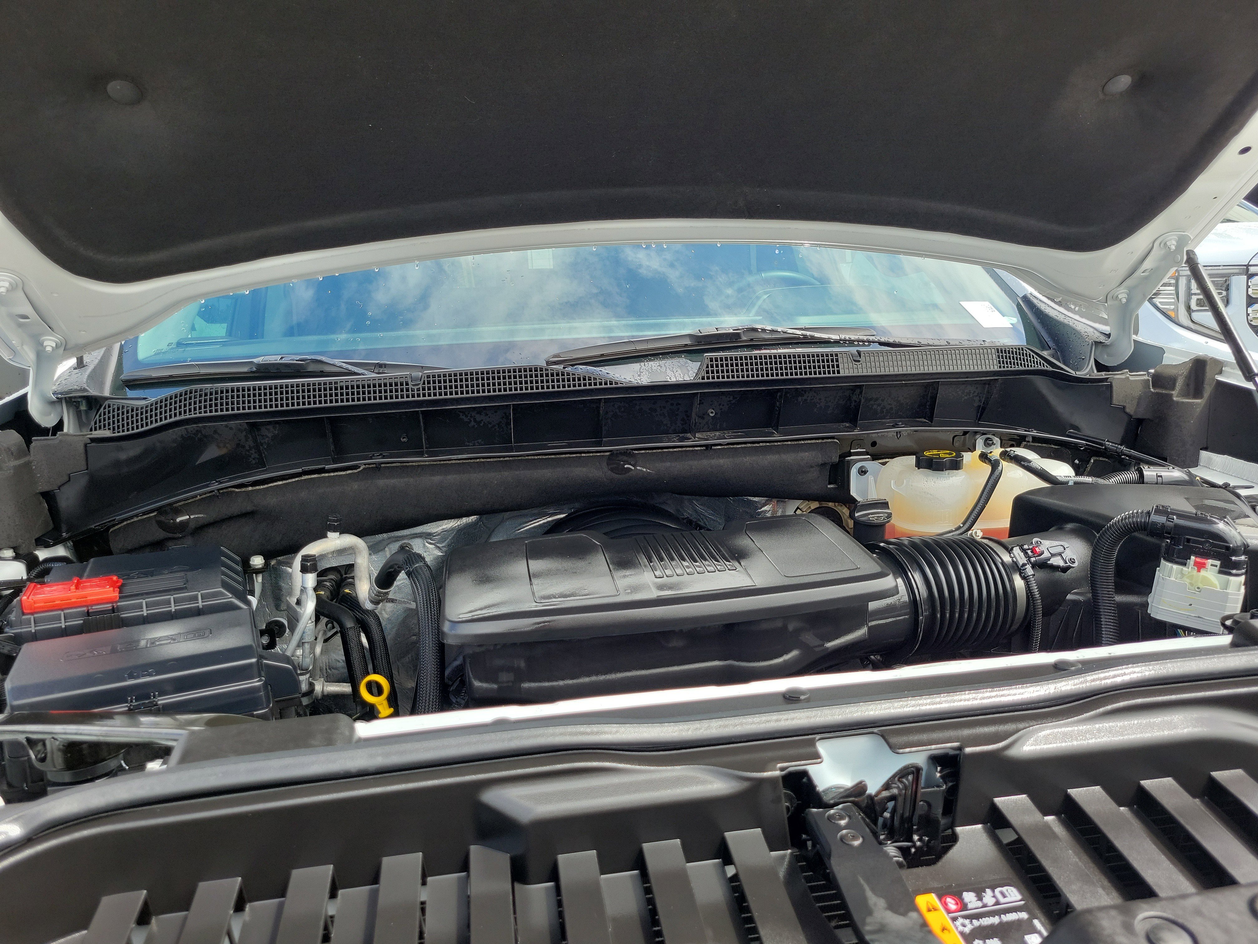 Used 2025 Chevrolet Silverado 1500 LT RWD image 25