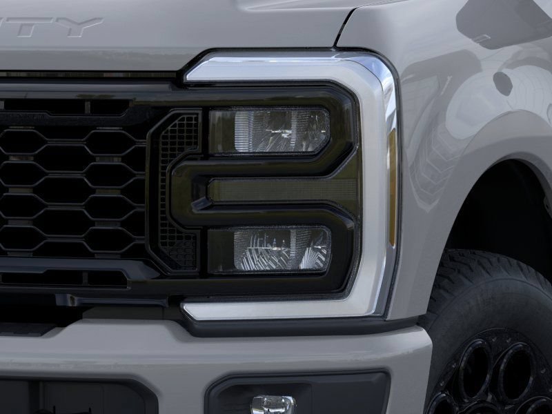 New 2026 Ford F350 XLT w/ XLT Premium Package AWD/4WD image 18