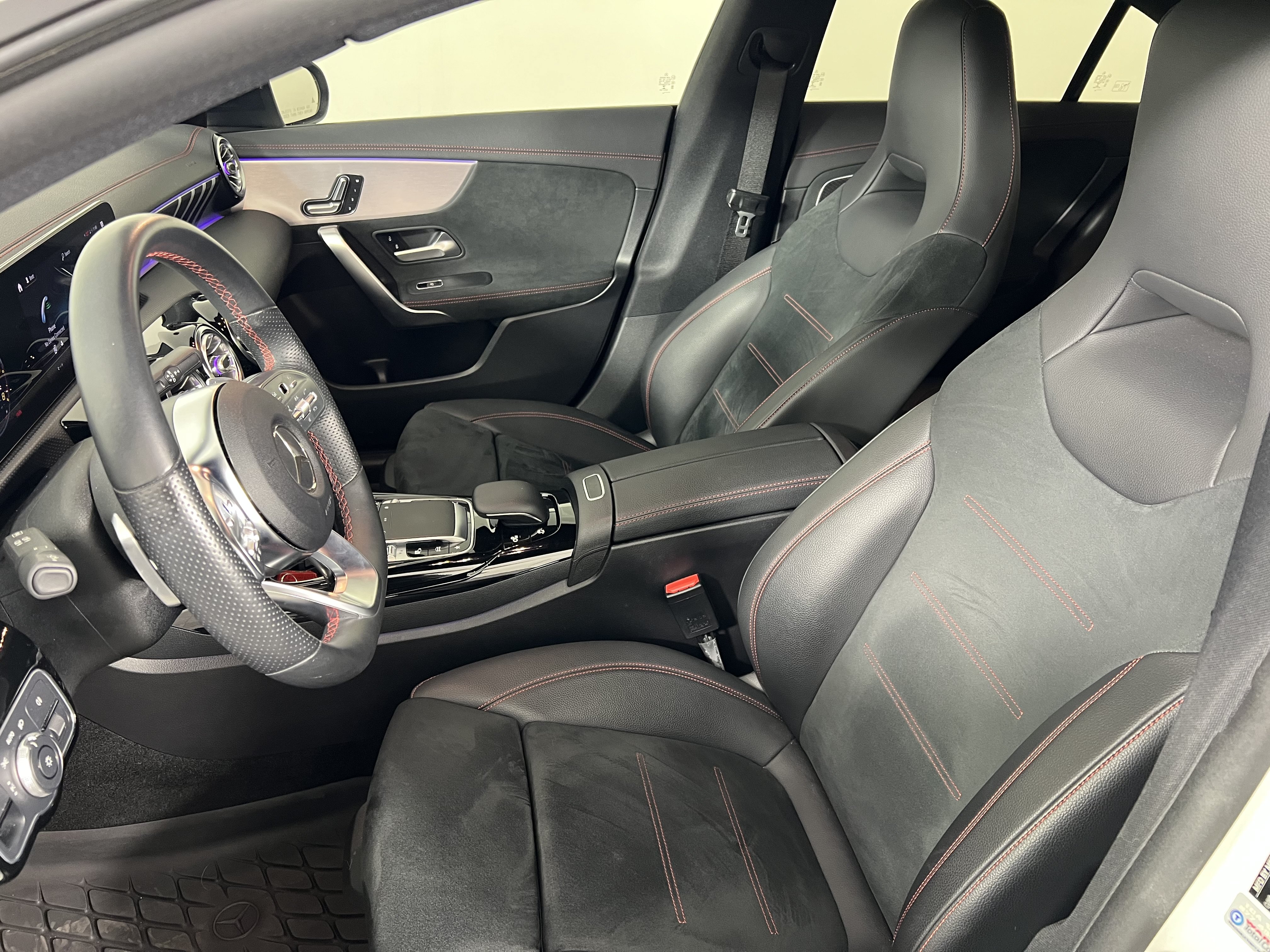 Used 2020 Mercedes-Benz CLA 35 AMG 4MATIC image 16