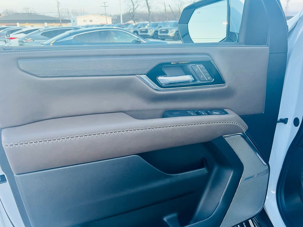 New 2026 GMC Yukon Denali Ultimate image 15