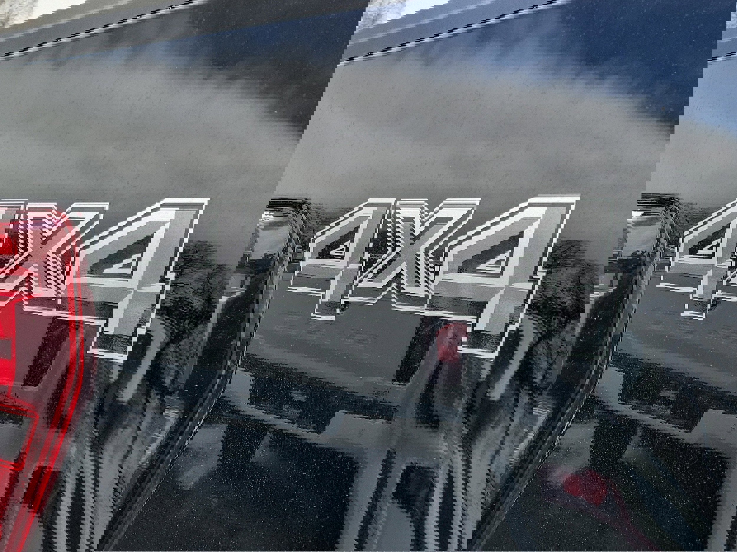 New 2026 Ford F150 Lariat w/ Equipment Group 502A High image 7