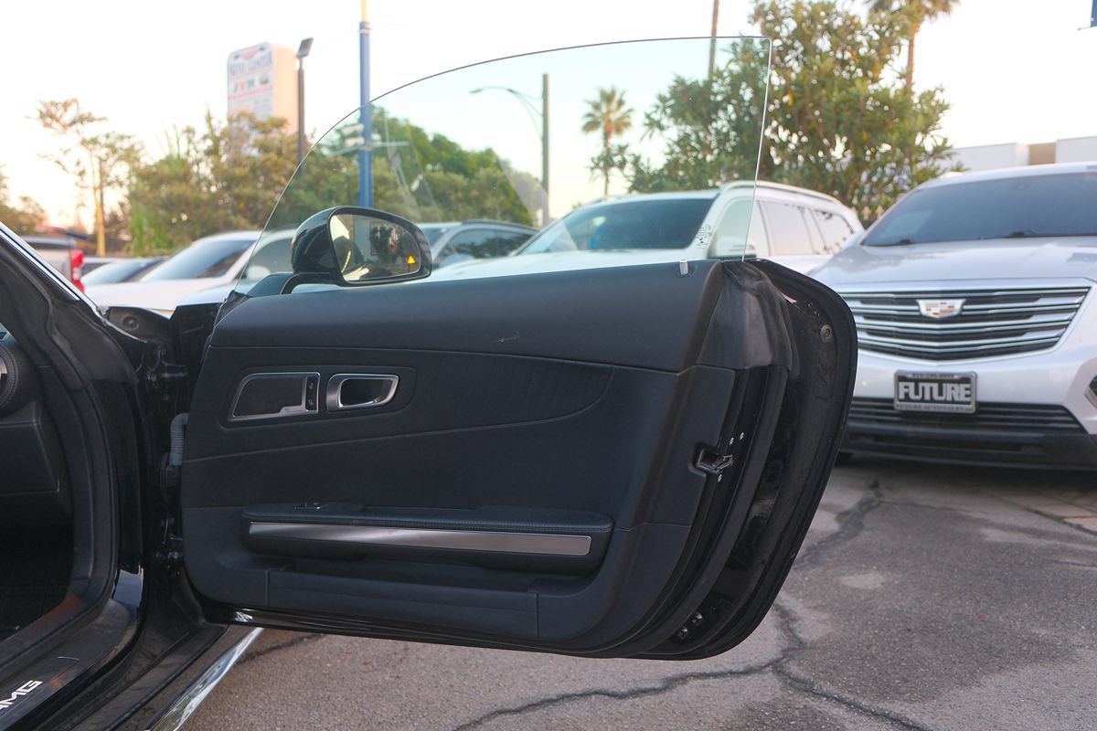 Used 2018 Mercedes-Benz AMG GT C image 16