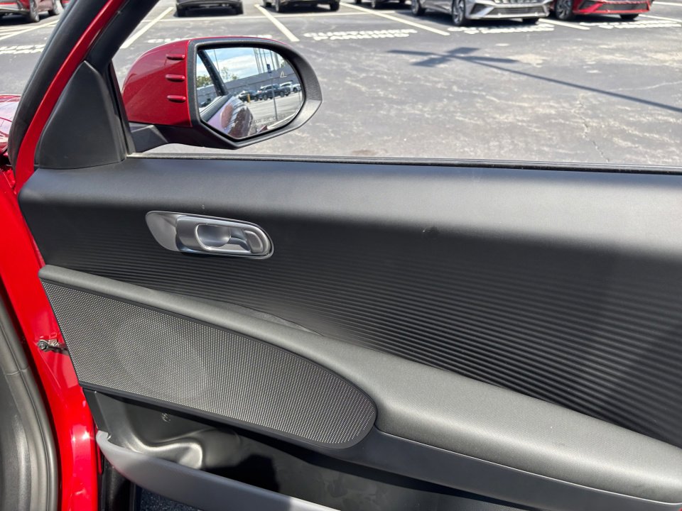 New 2025 Hyundai Ioniq 6 SE image 31