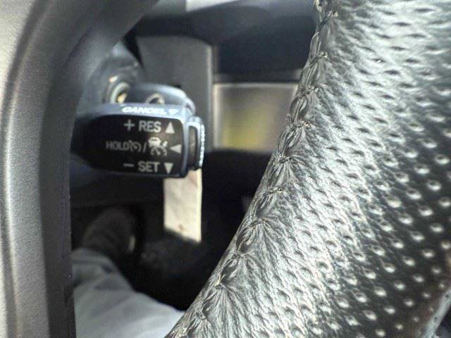 Used 2022 Toyota Tacoma SR5 RWD image 26