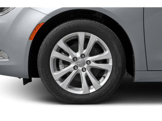 Used 2015 Chrysler 200 Limited w/ Convenience Group FWD image 14